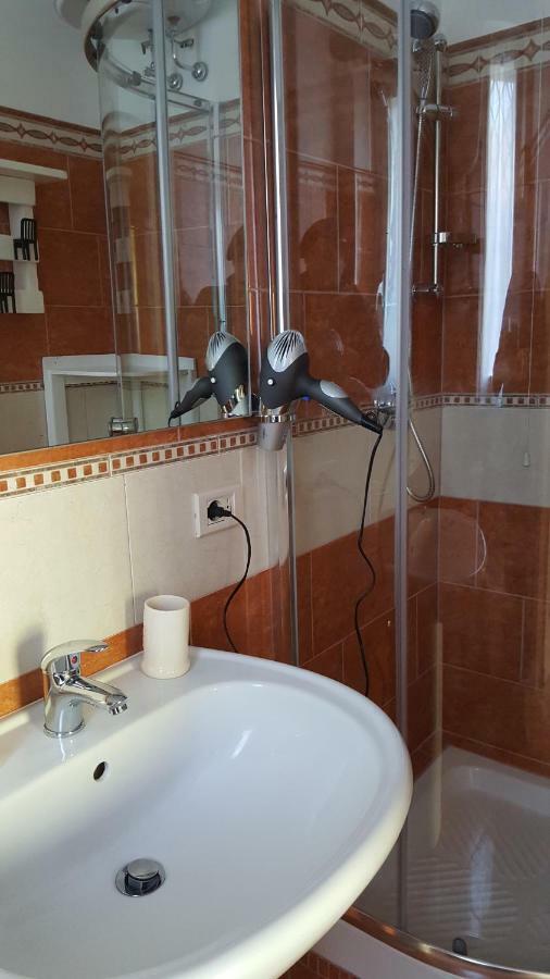 Borgo Dei Centurione Hotel โรม ภายนอก รูปภาพ